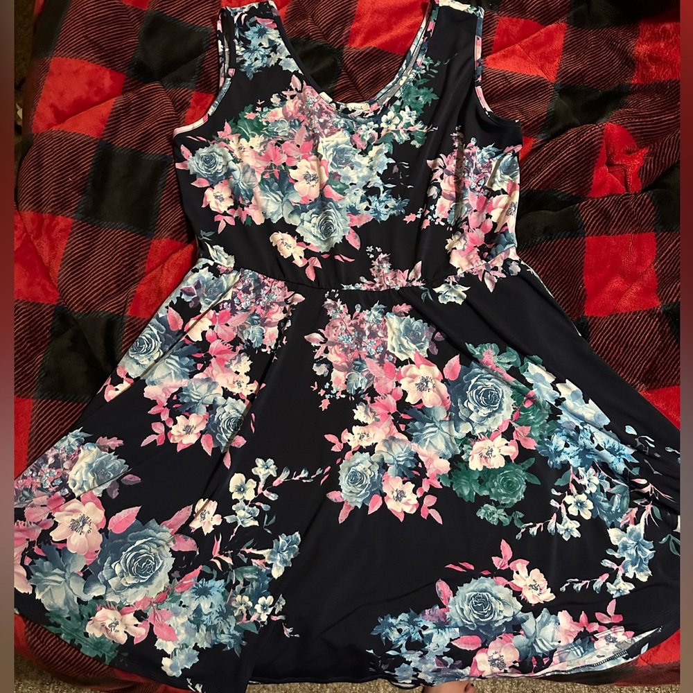 Xl dress with built in shorts